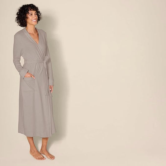 Amazon Essentials Women's Lightweight Waffle Full-Length Bath Robe (Available in Plus Size)