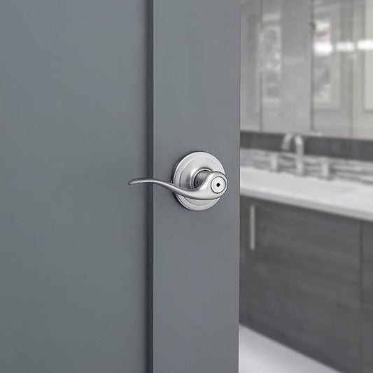 Kwikset Tustin Interior Privacy Door Handle with Lock, Door Lever For Bathroom and Bedroom, Satin Chrome Reversible Keyless Turn Lock