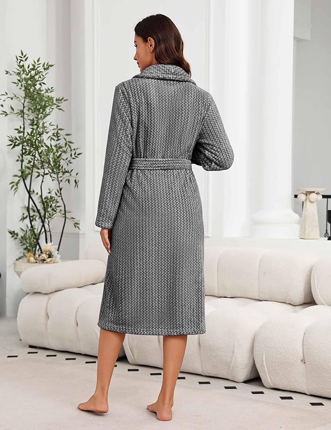 Ekouaer Women's Robe Long Plush Soft Bathrobe Cozy Warm Robes Shawl Collar Sleepwear with Pockets