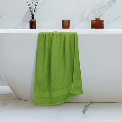 Belizzi Home 4 Pack Bath Towel Set 27x54, 100% Ring Spun Cotton, Ultra Soft Highly Absorbent Machine Washable Hotel Spa Quality Bath Towels for Bathroom, 4 Bath Towels - Green