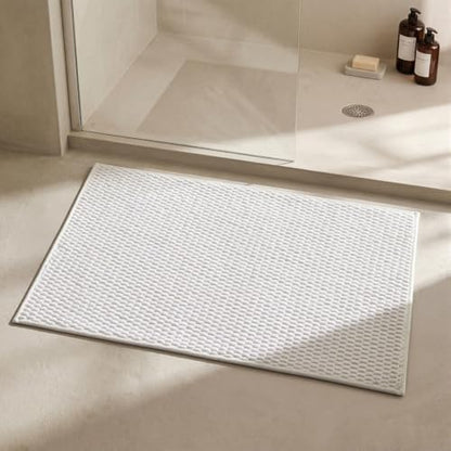Triohero Bathroom Rugs Non Slip Washable, Super Absorbent Thin Bath Mat Quick Dry Low Pile Bathroom Rug, White 24"x36"