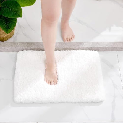 Disolla White Bathroom Rug 17x24 - Non-Slip Plush Small Bath Mat, Highly Absorbent & Ultra Soft Fluffy Floor Mat, Machine Washable for Shower and Tub