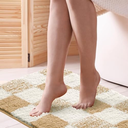 CozeCube Bath mats for Bathroom Non Slip, Fluffy Absorbent Microfiber Bath mat Washable, Aesthetic Bathroom Rugs, Checkered Bath mat, Light Brown, 32" x 20"