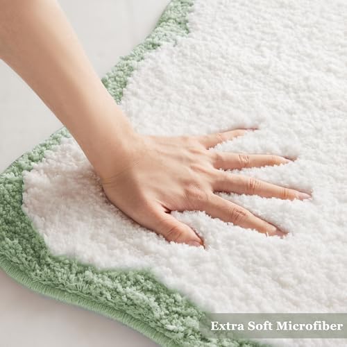 Luxury Microfiber Bathroom Rugs, White Bath Rug with Sage Green Scalloped Piping Cute Aesthetic Spring Bath Mat for Bathroom, Tub, Floor Carpet, Sink, Shower, Anti Slip, Absorbent, 32x20