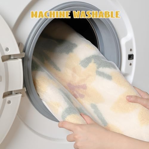 Cloud-Shaped Lily Bath Mat, Soft Non-Slip Fluffy Fresh Flowers Bathroom Rug, Ultra Absorbent Microfiber Shaggy Door Mat, Machine Washable Bath Rug Carpet for Bathtub Bedroom 20x31 Inch (Yellow Lily)