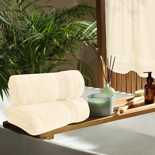 Belizzi Home 4 Pack Bath Towel Set 27x54, 100% Ring Spun Cotton, Ultra Soft Highly Absorbent Machine Washable Hotel Spa Quality Bath Towels for Bathroom, 4 Bath Towels - Ivory