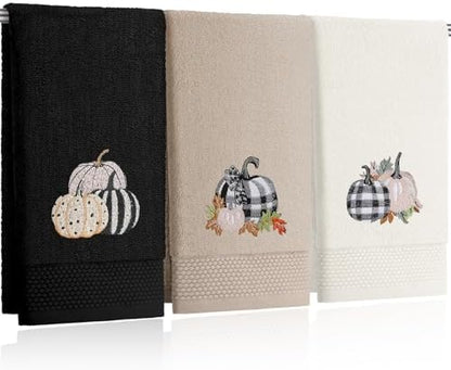 FuWeave 3 Pcs Black White Fall Pumpkin Hand Towels for Bathroom