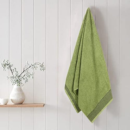Belizzi Home Ultra Soft 2 Pack Oversized Bath Towel Set 28x55 inches, 100% Cotton Large Bath Towels, Ultra Absorbant Compact Quickdry & Lightweight Towel, Ideal for Gym Travel Camp Pool - Kiwi Green