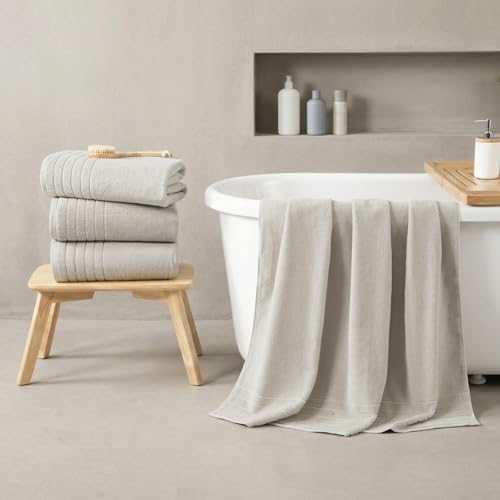 REDKISS Luxury Bath Towels Set of 4, 35x70 in, Highly Absorbent & Quick Dry, Super Soft Extra Large Premium Thick Cotton Light Gray Bath Sheets for Shower, Hotel, Bathroom, Spa