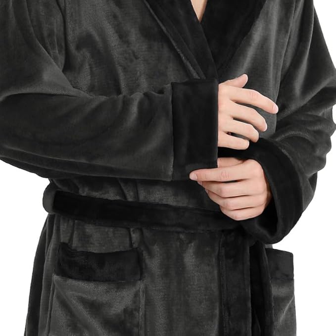 Yurhap Luxury Mens Robe with Hood, Ultra Cozy Fleece Bathrobe for Men, Plush Hooded Robe with Belt & 2 Pockets