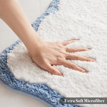 Luxury Microfiber Bathroom Rugs, White Bath Rug with Blue Scalloped Piping Cute Aesthetic Preppy Bath Mat for Bathroom, Tub, Floor Carpet, Sink, Shower, Anti Slip, Absorbent, 32x20