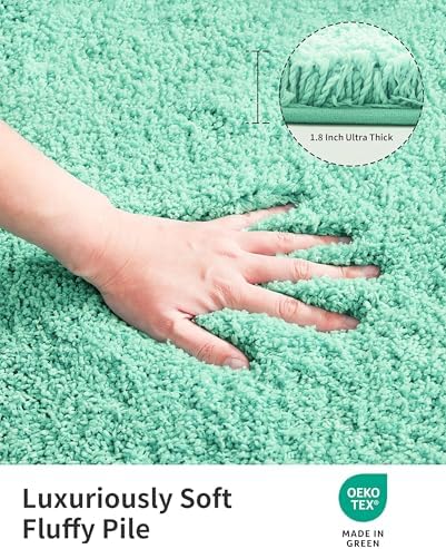 ILANGO Spa Blue Bathroom Rugs 24" × 17" Small Non Slip & Super Absorbent Extra Thick Soft, Washable Bath Mat for Floor, Microfiber Plush Shaggy Bath Rug with Rubber for Bathtub Shower Room Sink