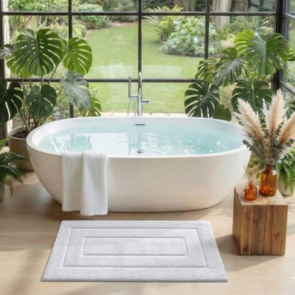 DEXI Bathroom Rugs 24x16, Non-Slip and Absorbent Bath Mat, White
