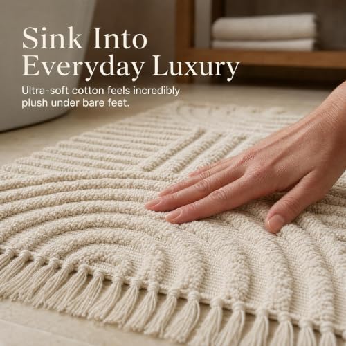 KIBAGA Beautiful Boho Rug with Tassels for Bathroom - Soft 2x3 ft Cotton