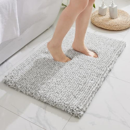 Disolla Bathroom Rug 24x36 - Non-Slip Plush Thick Bath Mat, Highly Absorbent & Ultra Soft Fluffy Floor Mat, Machine Washable for Shower and Tub, Grey & White