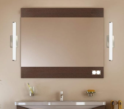 Lithonia Lighting FMVCCLS 48IN MVOLT 30K35K40K 90CRI KR M4 Vanity Fixture, 48-Inch, Chrome