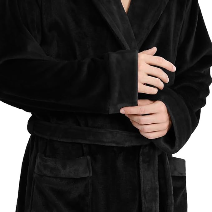 Yurhap Luxury Mens Robe with Hood, Ultra Cozy Fleece Bathrobe for Men, Plush Hooded Robe with Belt & 2 Pockets