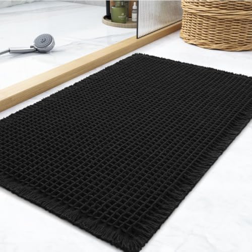 tchdio Waffle Bath Mat Rug, Super Absorbent Non Slip Bath Mats Ultra Soft Bathmat Machine Washable Bathroom Rugs with Tassels, Bath Rugs for Bathroom Floor Beside Tub, 18" x 30", Black