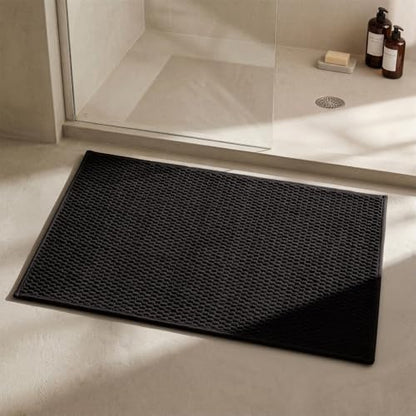Triohero Bathroom Rugs Non Slip Washable, Super Absorbent Thin Bath Mat Quick Dry Low Pile Bathroom Rug, Black 24"x36"