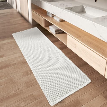 AMOAMI Bathroom Rugs, Bath Mat, Bath Rug, Non Slip Bathroom Mat, Quick Dry Bath Mat, 2' x 6', White