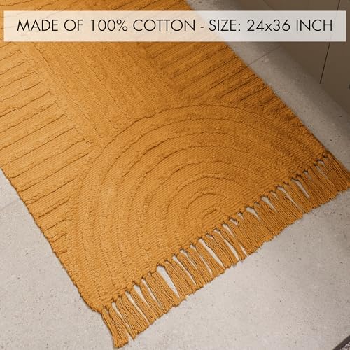 KIBAGA Beautiful Boho Rug with Tassels for Bathroom - Soft 2x3 ft Cotton