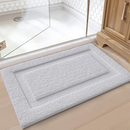 LUMI Ultra Soft Bathroom Rugs Absorbent, Non Slip Bath Mat 20x32, White