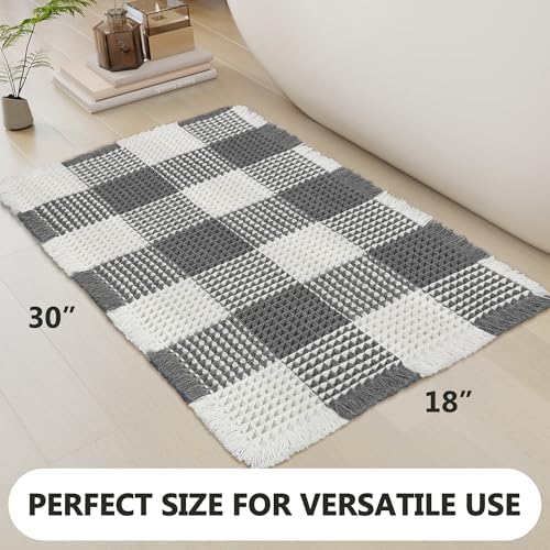 Arenarug Checkered Waffle Bath Mat, Super Absorbent Boho Farmhouse Bathroom Rugs Non Slip Washable, Ultra Soft Bath Rugs Mats with Tassels for Bathroom Floor, Grey White, 18"x30"