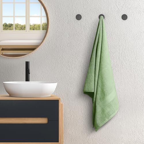 Avalon Towels Luxury 8 Piece Sage Green Towels Set, 2 Bath Towels, 2 Hand Towels and 4 Washcloths, 600 GSM 100% Ring Spun Cotton Highly Absorbent Towels, Ideal for Hotel, Spa and Gym