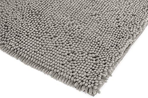 Amazon Basics Platinum Bathroom Rug Mat, Ultra Absorbent Plush Shag, Non-Slip, Quick Drying, Machine Washable, 21" x 34"