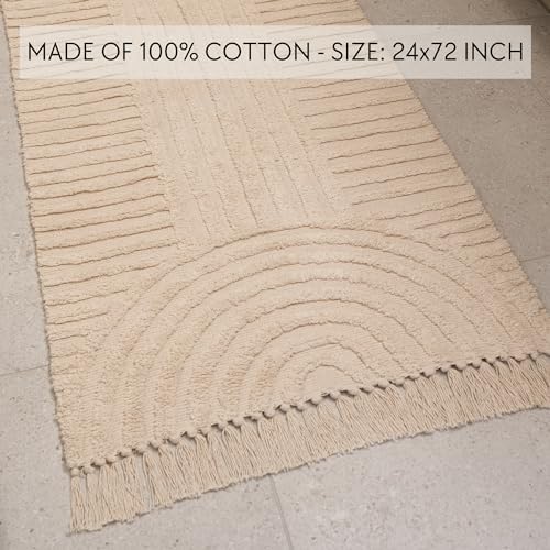 Beautiful 2x6 ft Boho Runner Rug with Tassels - Soft Cotton for Hallway