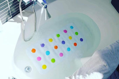 Munchkin® Dots™ Bath Mat for Kids, Multicolored, 30.5x14.25 Inch