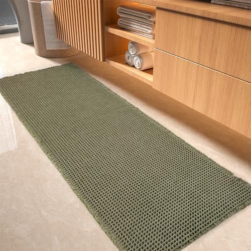 tchdio Waffle Bath Mat-Runner Rug, Super Absorbent Non Slip Bath Mats for Bathroom Machine Washable Long Rugs with Tassels, Bath Rugs for Bathroom Floor Beside Tub, 2' x 5', Green