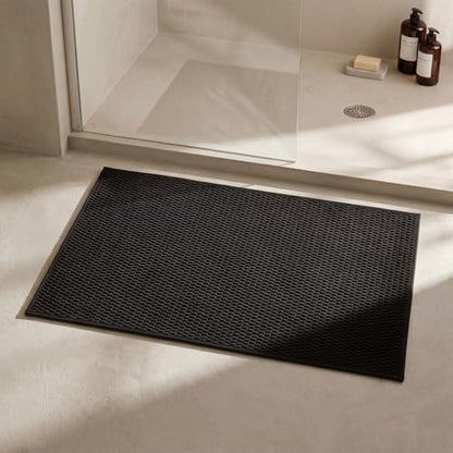 Triohero Bathroom Rugs Non Slip Washable, Super Absorbent Thin Bath Mat Small Quick Dry Low Pile Bathroom Rug, Black 20"x30"