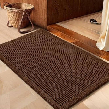 IM HOME Waffle Bath Mat Brown 24"x17", Boho Woven Modern Bath Mat, Absorbent Non Slip Bathroom Rugs, Soft Washable Rug with Tassels for Bathroom, Bedroom, Kitchen, Shower, Tub