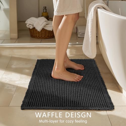 SUBRTEX Waffle Braided Bath Mat, 24" x 36" Soft Waffle Bath Rugs, Absorbent Non Slip Bathrooom Mats, Machine Washable Area Rug for Bathroom, Quick Dry, Black