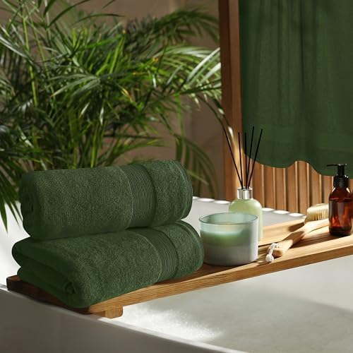 Belizzi Home 4 Pack Bath Towel Set 27x54, 100% Ring Spun Cotton, Ultra Soft Highly Absorbent Machine Washable Hotel Spa Quality Bath Towels for Bathroom, 4 Bath Towels - Olive Green