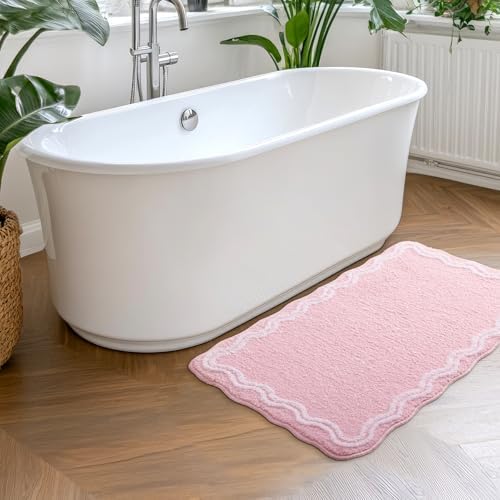 TRUEDAYS Pink Scalloped Bath Mat, Soft Cute Bath Mat, 32x20 Inch