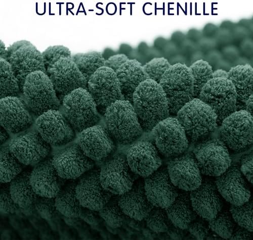 SUBRTEX Bathroom Rugs, 20" x 32" Chenille Bath Rug Soft Short Plush Bath Mat Soft Shower Mat Water Absorbent Shower Mat Quick Dry Machine Washable, Celadon