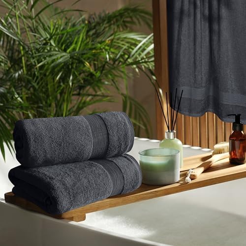Belizzi Home 4 Pack Bath Towel Set 27x54, 100% Ring Spun Cotton, Ultra Soft Highly Absorbent Machine Washable Hotel Spa Quality Bath Towels for Bathroom, 4 Bath Towels - Grey