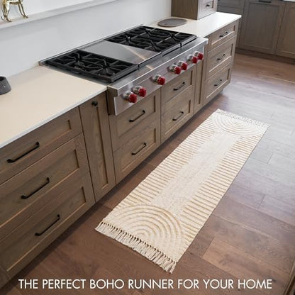 Beautiful 2x6 ft Boho Runner Rug with Tassels - Soft Cotton for Hallway