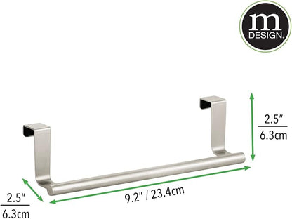 mDesign Metal Over Kitchen Cabinet Door Towel Bar Holder for Hand, Dish, and Tea Towel Rack - Over the Door Towel Bar - Hang on Inside or Outside of Doors - Kitchen Organizer - Omni Collection - Satin