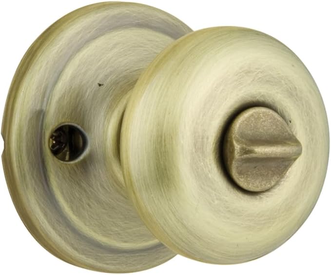 Kwikset Juno Entry Door Knob with Lock and Key, Secure Keyed Handle Exterior, Front Entrance and Bedroom, Antique Brass, Pick Resistant SmartKey Rekey Security and Microban