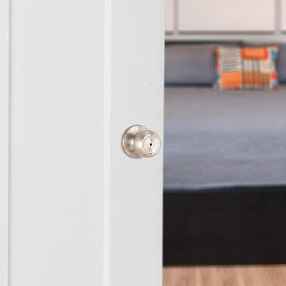 Amazon Basics Bedroom/Bathroom Door Knob With Lock, Coastal, Easy to Install, 1-3/8" to 1-3/4", Satin Nickel