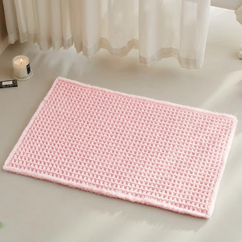 TYUU Waffle Bath Mat, Cute Bathroom Rugs Non Slip, 30x20 Light Peachy Pink