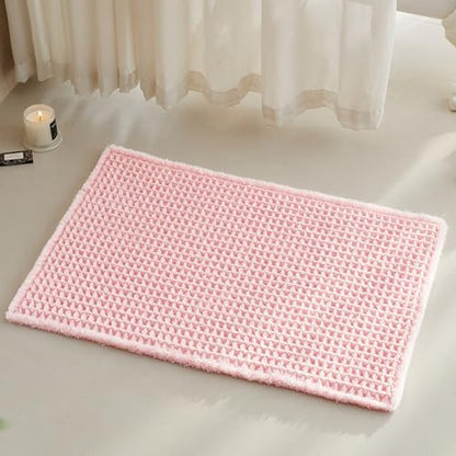 TYUU Waffle Bath Mat, Cute Bathroom Rugs Non Slip, 30x20 Light Peachy Pink