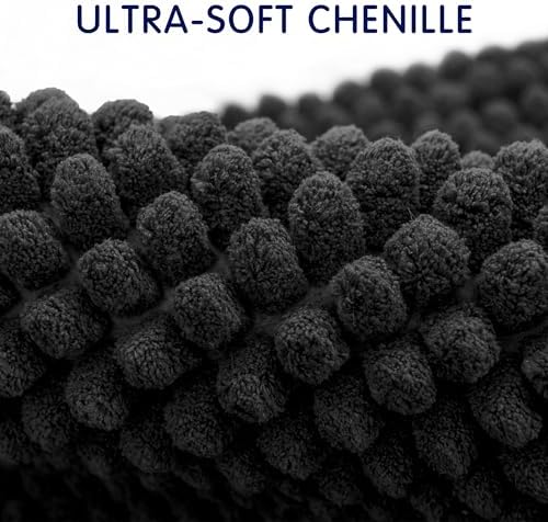 SUBRTEX Bathroom Rugs, 24" x 44" Chenille Bath Rug Soft Short Plush Bath Mat Soft Shower Mat Water Absorbent Shower Mat Quick Dry Machine Washable, Black
