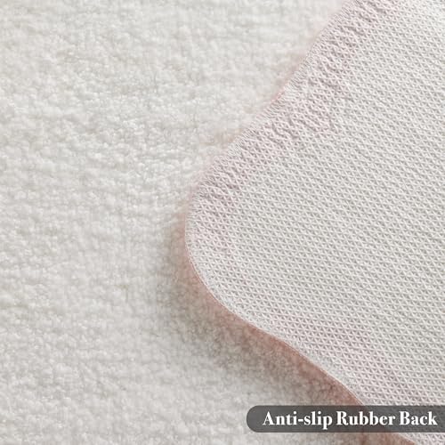 Ohocut Luxury Microfiber Scalloped Runner Rug, White Bath Rug with Pink Scalloped Piping Cute Aesthetic Bath Mat for Bathroom, Tub, Floor Carpet, Sink, Shower, Anti Slip, Extra Soft, Absorbent, 47x24