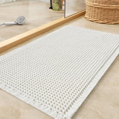 Waffle Bath Mat, Super Absorbent Non Slip Bath Mat Ultra Soft Bathmat Machine Washable Bath Rugs with Tassels, Beside Tub, 18" x 30", White