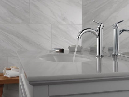Delta Nicoli Chrome Bathroom Faucet 1 Hole, Single Hole Bathroom Sink Faucet for Vanity, Push-Pop Drain Assembly, Chrome 15749LF