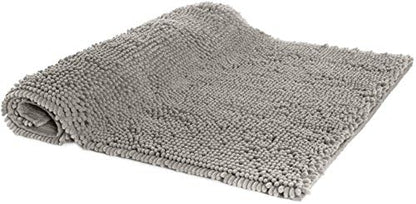 Amazon Basics Platinum Bathroom Rug Mat, Ultra Absorbent Plush Shag, Non-Slip, Quick Drying, Machine Washable, 21" x 34"